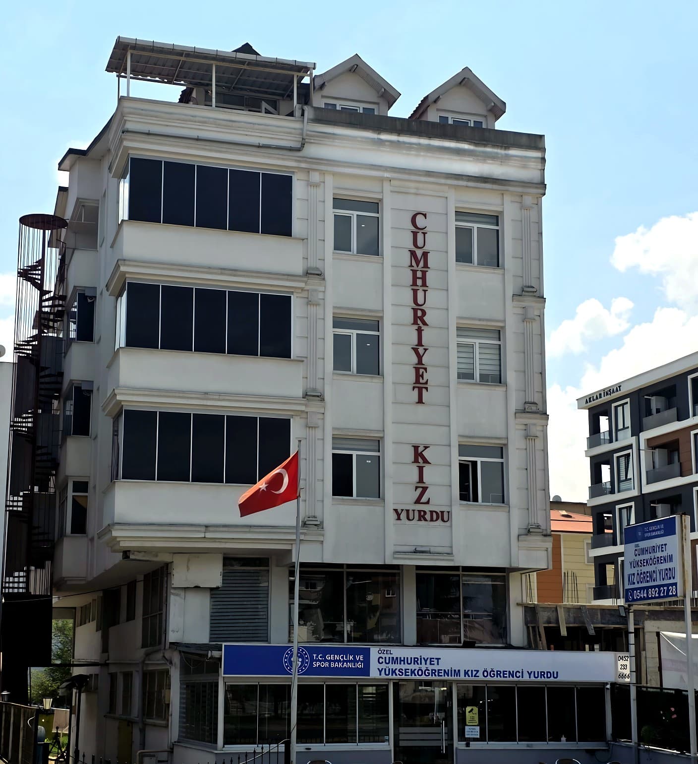 Ordu Cumhuriyet Kız Yurdu bina fotoğrafı
